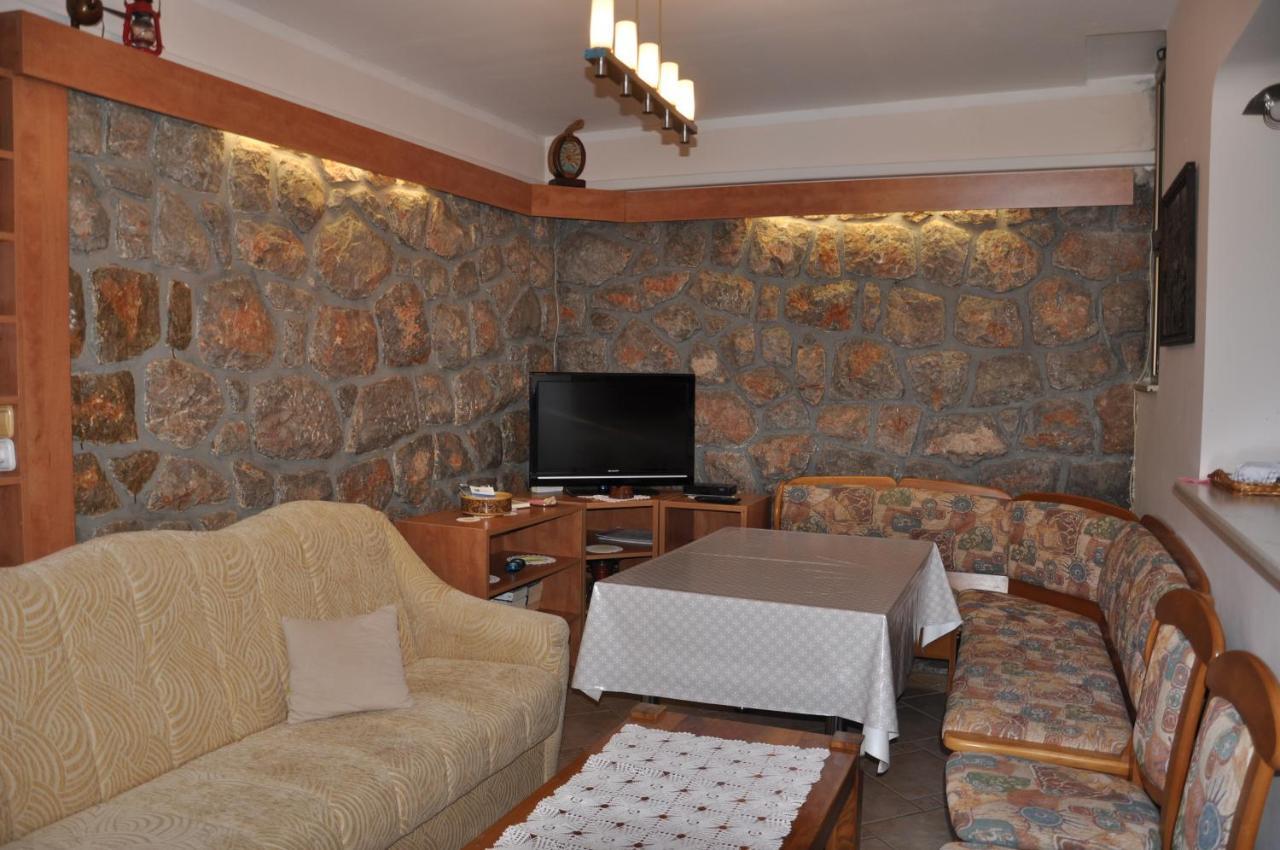 Apartmani Karla Klenovica Luaran gambar